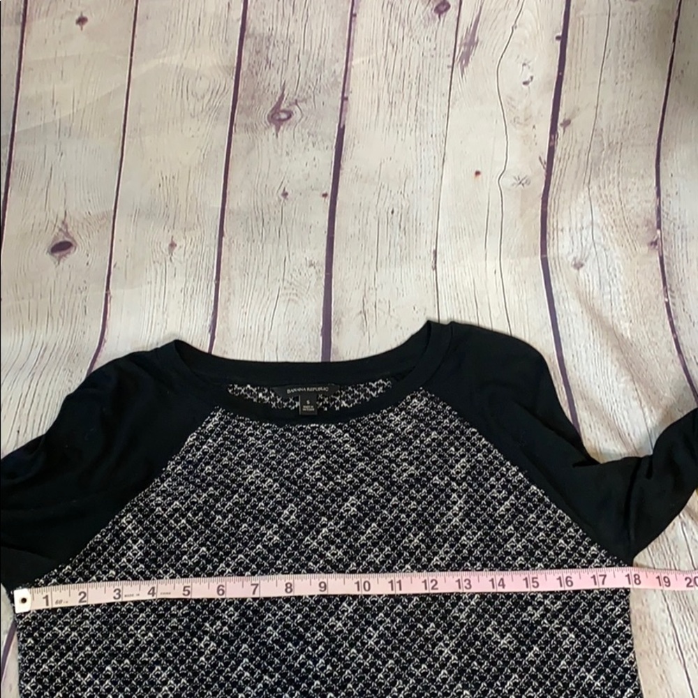 Banana Republic tweed baseball raglan long sleeve - Picture 6 of 10
